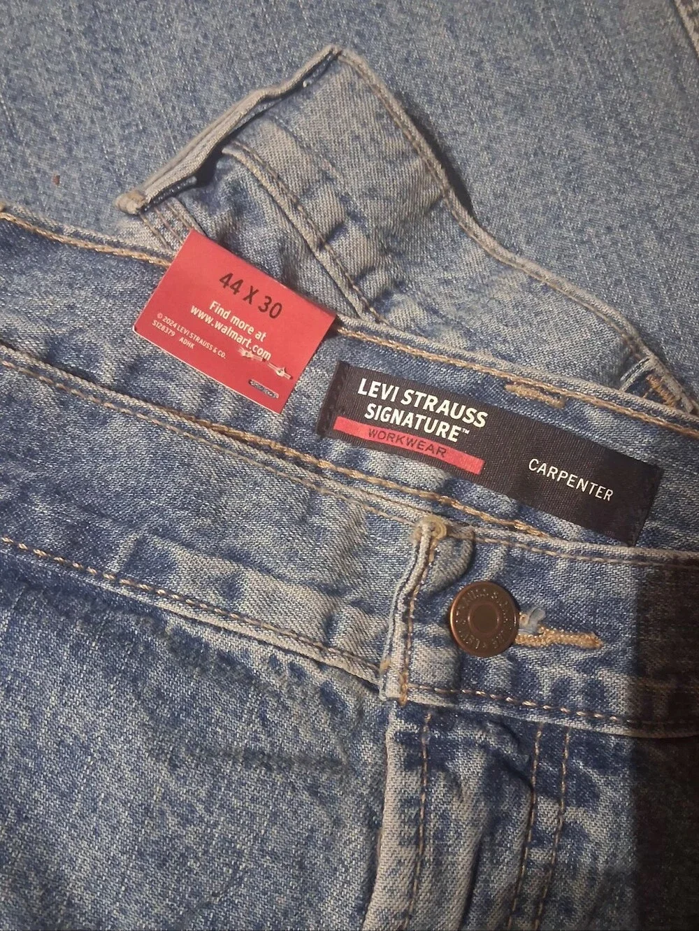Levi's Relaxed Fit Light Blue Denim Jeans
